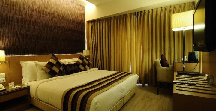 Salida Del Sol Hotell Panaji Exteriör bild