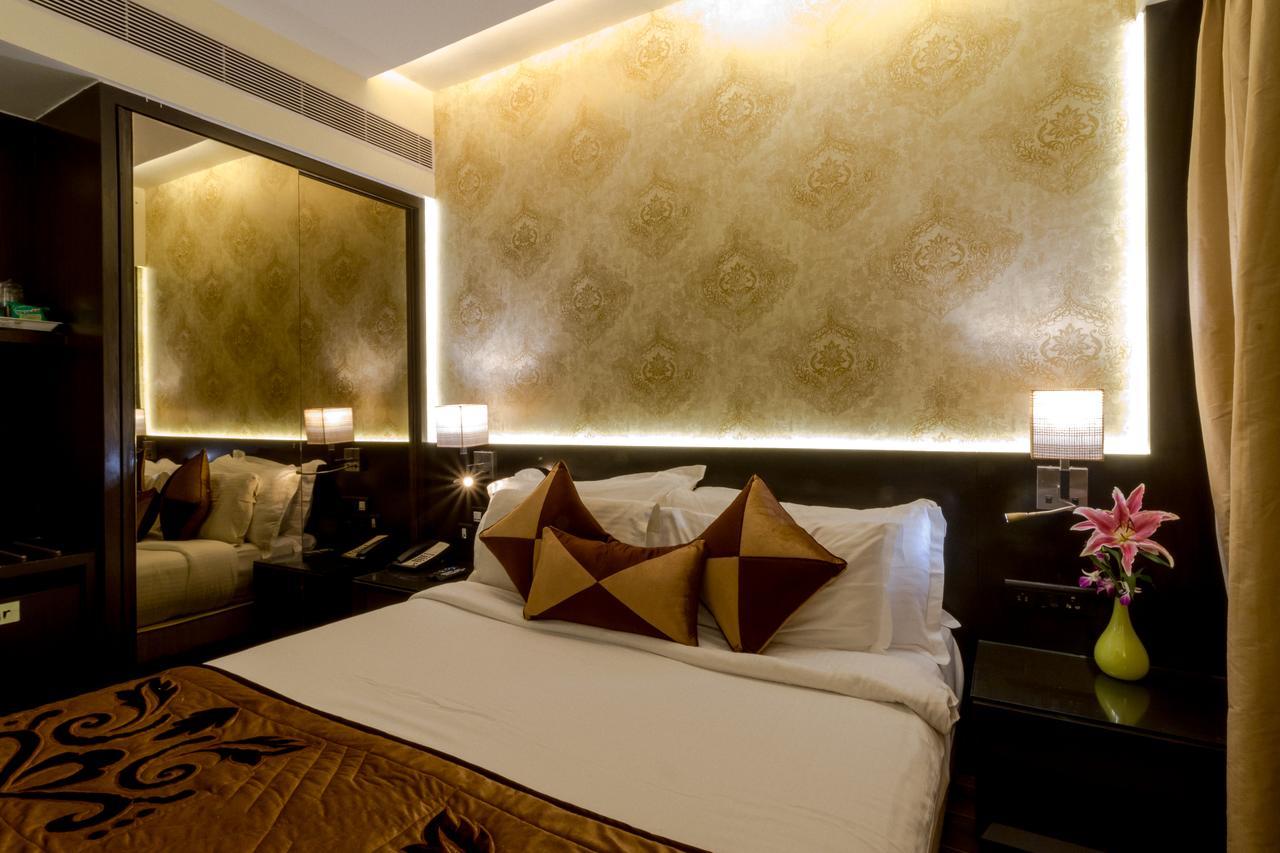Salida Del Sol Hotell Panaji Exteriör bild