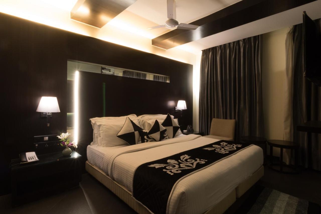 Salida Del Sol Hotell Panaji Exteriör bild