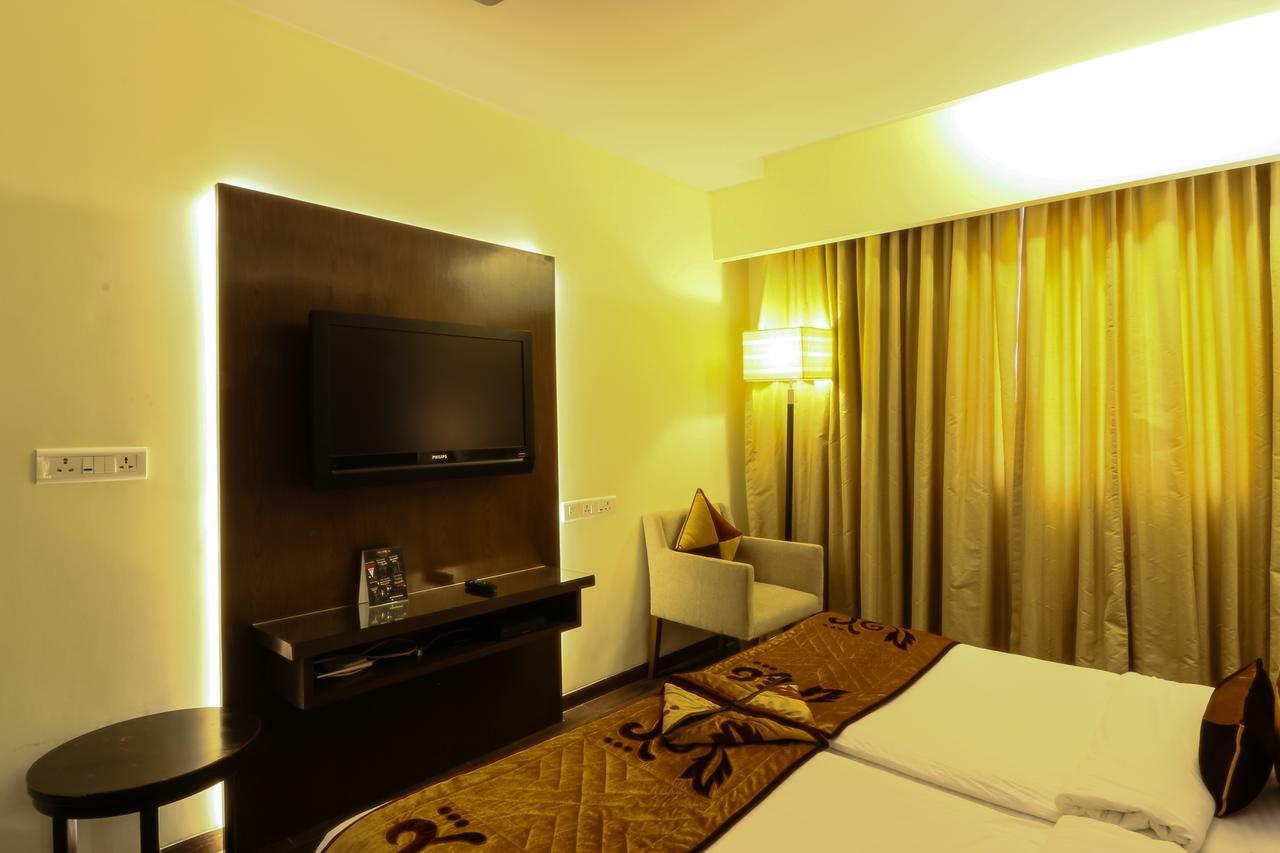 Salida Del Sol Hotell Panaji Exteriör bild