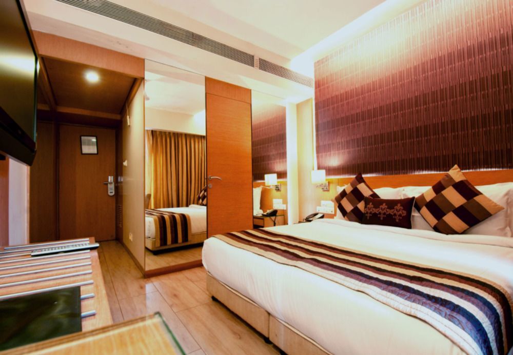 Salida Del Sol Hotell Panaji Exteriör bild